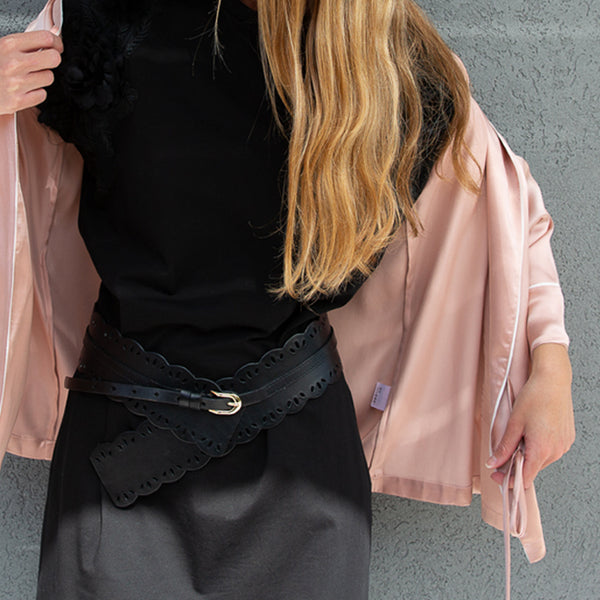Donne une touche élégante et romantique à votre look. @KbyKrisalys